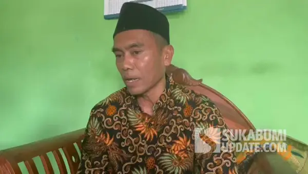 Kepala MTsN 3 Sukabumi, Wawan Setiawan saat menanggapi kabar salah satu siswinya meninggal diduga akibat bullying di sekolah. (Sumber Foto: SU/Turangga Anom)