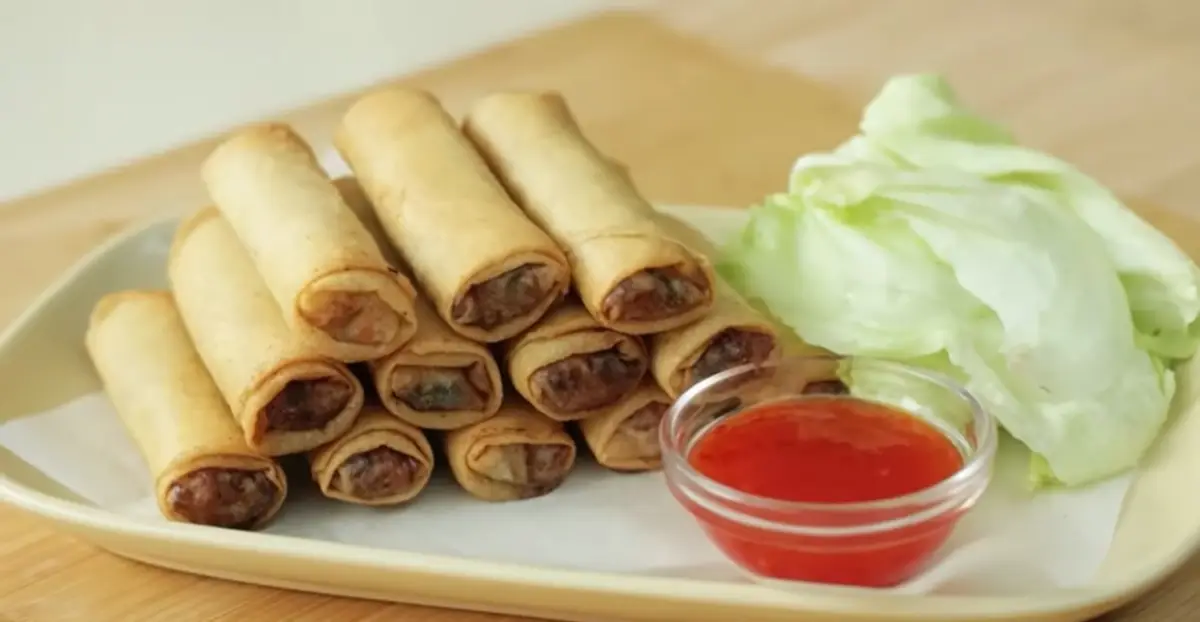 Resep Lumpia Goreng Isi Ayam Sayur, Renyah di Luar dan Gurih di Dalam