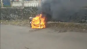 Satu unit sepeda listrik terbakar di Kecamatan Kabandungan, Kabupaten Sukabumi, Jawa Barat (Sumber: FB/KabandunganInfo)