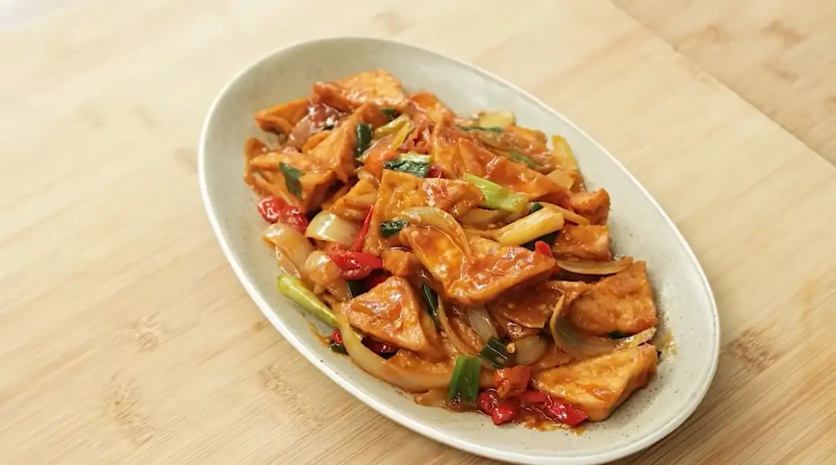Resep Tahu Oseng Saus Padang, Pedas, Gurih, dan Kenyal yang Menggoda