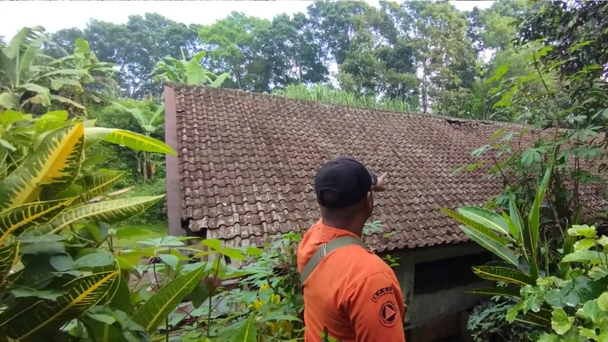 Atap Nyaris Roboh, 4 Ruang Kelas SD di Parungkuda Sukabumi Tak Bisa Digunakan