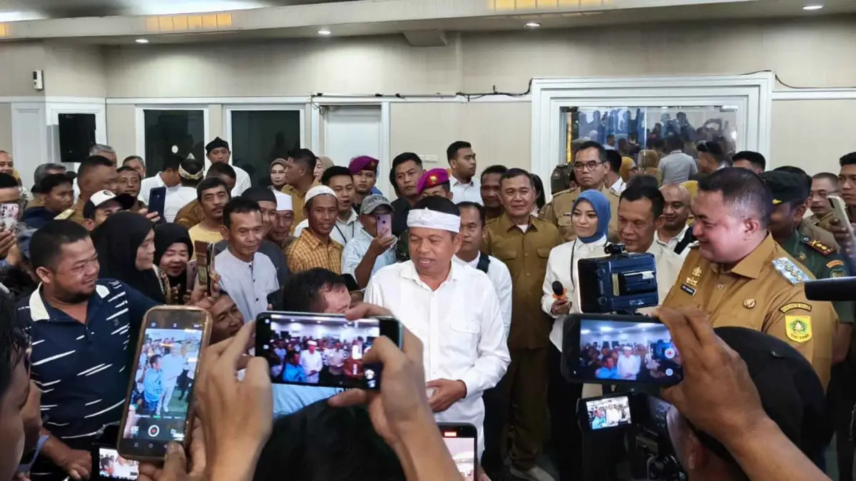 KDM Pastikan Bantuan Rp9 Juta bagi Pekerja Tambang Parung Panjang Disalurkan Dua Tahap