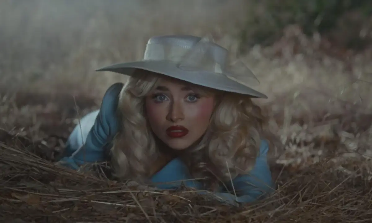 Lirik Lagu Tears Sabrina Carpenter, Viral Tren Makeup Transformation di TikTok