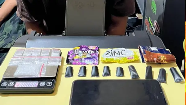 Barang bukti 10,42 gram sabu bruto siap edar yang diamankan kepolisian Reserse Narkoba Polres Sukabumi Kota. (Sumber : Istimewa.).