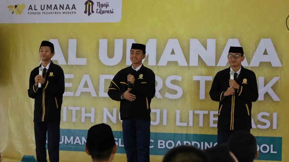 Leaders Talk merupakan agenda rutin Al Umanaa yang menghadirkan sosok inspiratif lintas bidang untuk menanamkan nilai-nilai kepemimpinan Qurani dalam diri santri.