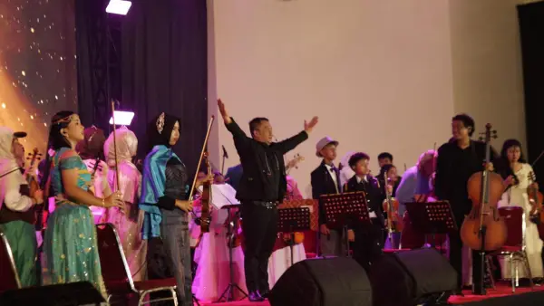 Konser A Journey Through Disney Dreams Sukabumi Violin Community (SVC)di Gedung Rizzy Azzahra, Selabintana, Jumat (7/11/2025) malam. (Sumber : dok violin)