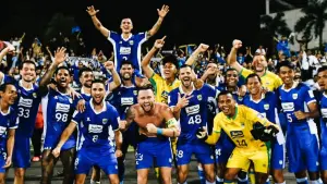 Selebrasi para pemain Persib Bandung saat mengalahkan Selangor FC pada Minggu lalu. (Sumber: Instagram/@marcklok)