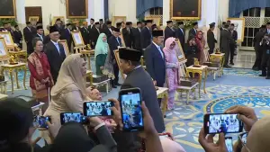 Prosesi penganugerahan Pahlawan Nasional 2025 kepada 10 tokoh termasuk Soeharto dan Gus Dur. (Sumber Foto: Youtube Sekretariat Presiden)