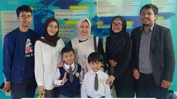 Siswa TK Global Islamic Bilingual School yang berhasil meraih medali perunggu di ajang SEAMO (Southeast Asian Mathematical Olympiad). (Sumber : Dok TK Global Islamic Bilingual School).