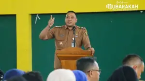 Kepala Bapenda Kabupaten Sukabumi Herdy Somantri saat memberikan sambutan dalam kegiatan sinergitas kewilayahan di Cikembar. (Sumber Foto: Dokpim Pemkab Sukabumi)