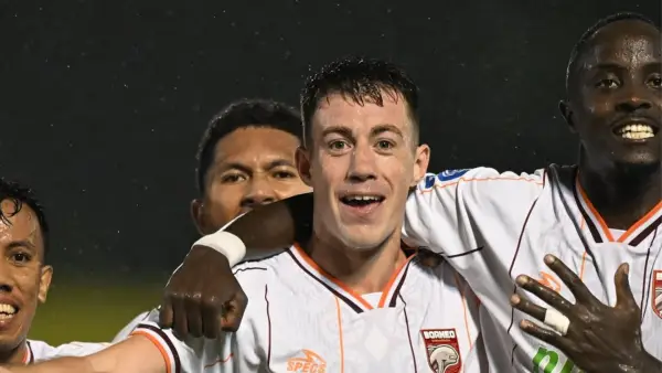 Selebrasi Mariano Peralta saat menghadapi Semen Padang akhir pekan lalu. (Sumber: Instagram/@borneofc)