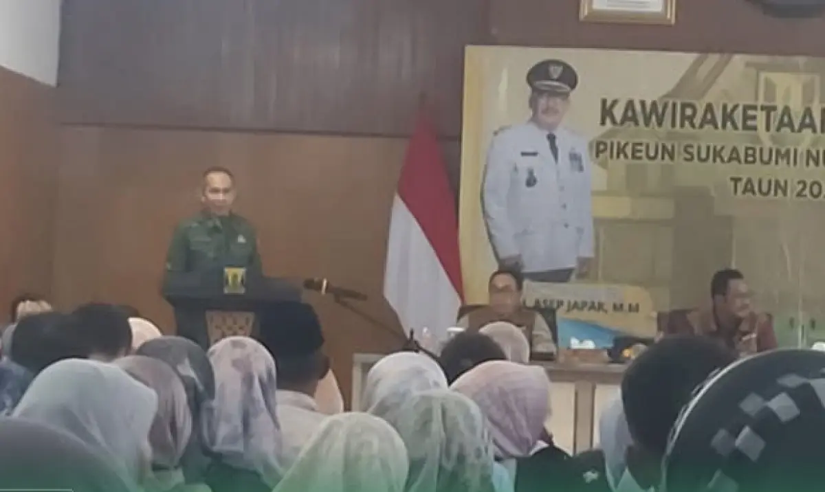 Kepala DPMD Ahmad Samsul Bahri saat memberikan sambutan dalam kegiatan sinergitas kewilayahan di Pendopo.