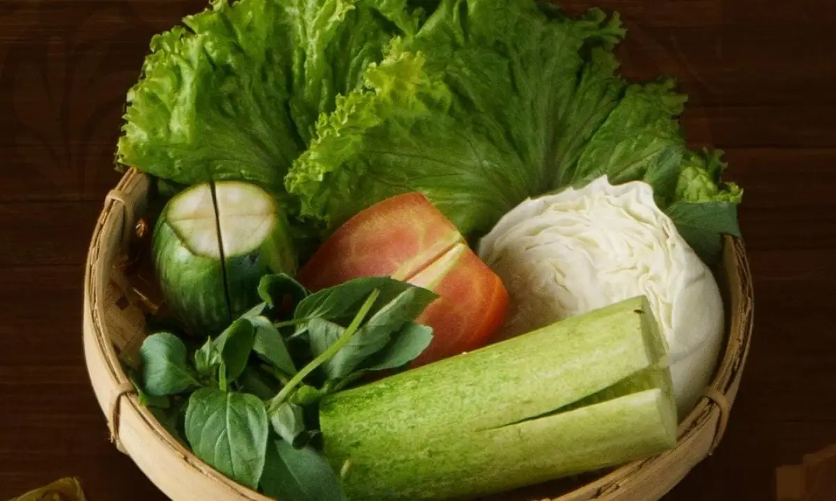 Bukan Sekadar Pelengkap, 6 Lalapan Sunda Ini Ternyata Ampuh Hilangkan Bau Badan