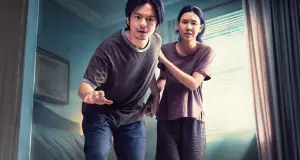 Cuplikan Film Dopamin Saat Godaan Uang Menguji Kesetiaan dan Moral Pasangan Muda (Sumber : X/@FilmIndoSource)