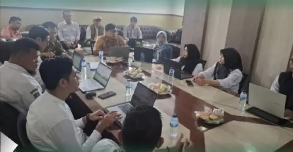 DPMD Kabupaten Sukabumi uji terap aplikasi Siskeudes dan CACM. (Sumber Foto: Dok. DPMD)