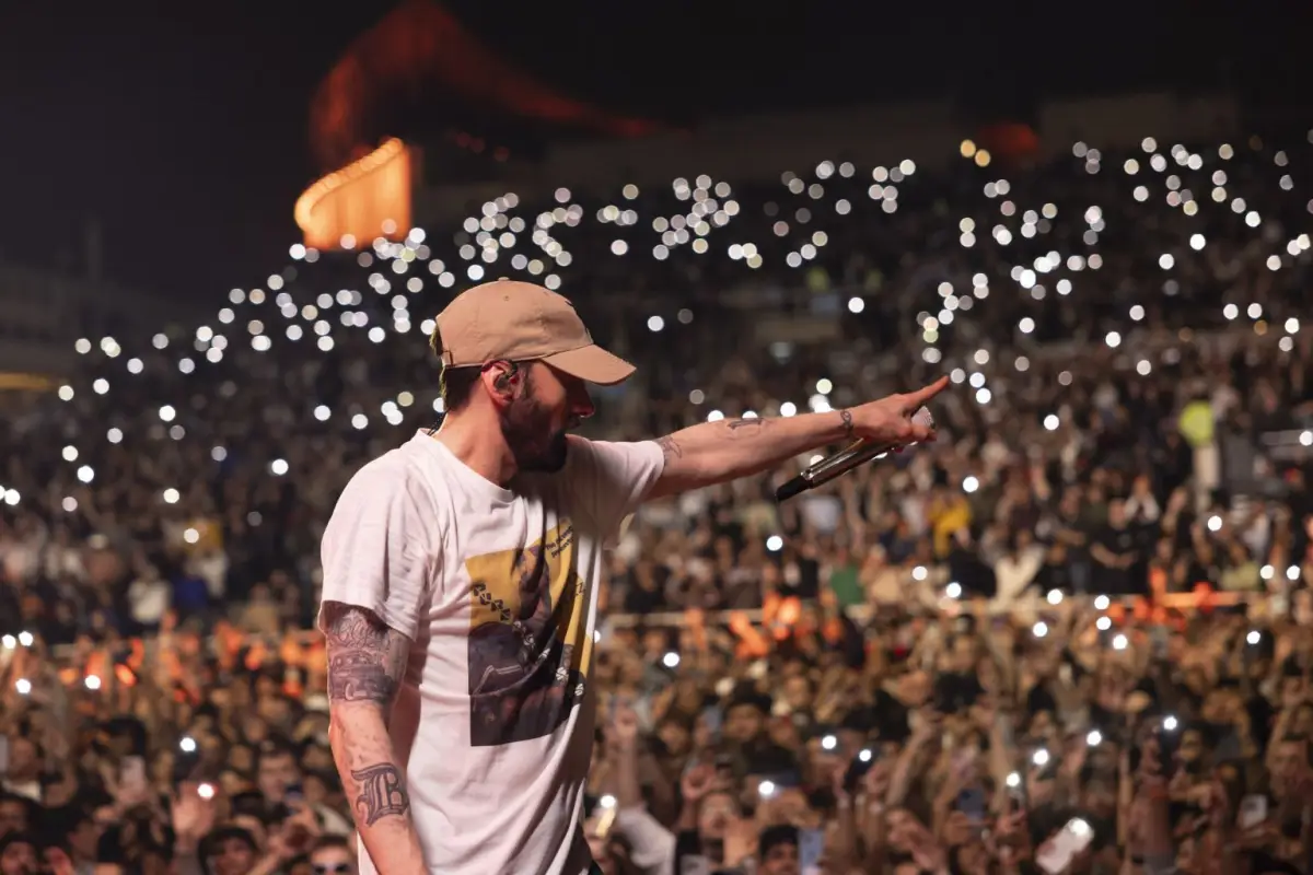 Mengapa Hip-Hop 2025 Berwarna Pink dan Putih: Analisis Mengejutkan Spotify tentang Ratu Rap dan Generasi Penerus Eminem (Credit Foto: @Eminem/x)