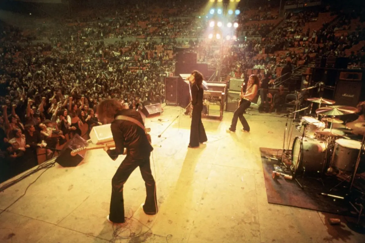 Keputusan David Coverdale untuk mengakhiri karirnya, yang ia sebut sebagai 