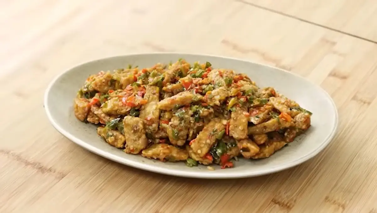 Resep Tempe Chili Padi ala Chef Devina Hermawan: Pedas, Gurih, dan Praktis!