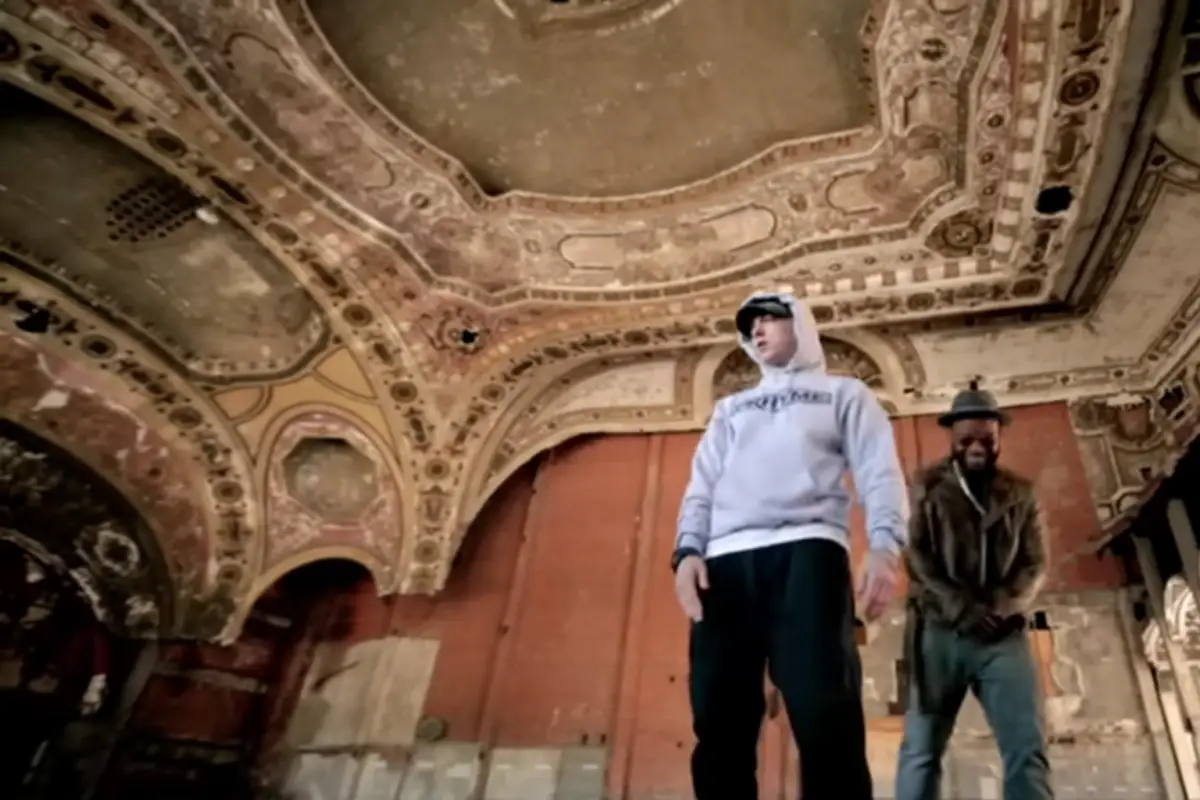 Cypher ini adalah bagian dari promosi album kompilasi Shady XV yang merayakan 15 tahun label Shady Records. Para rapper tersebut menunjukkan kemampuan freestyle mereka secara bergantian.