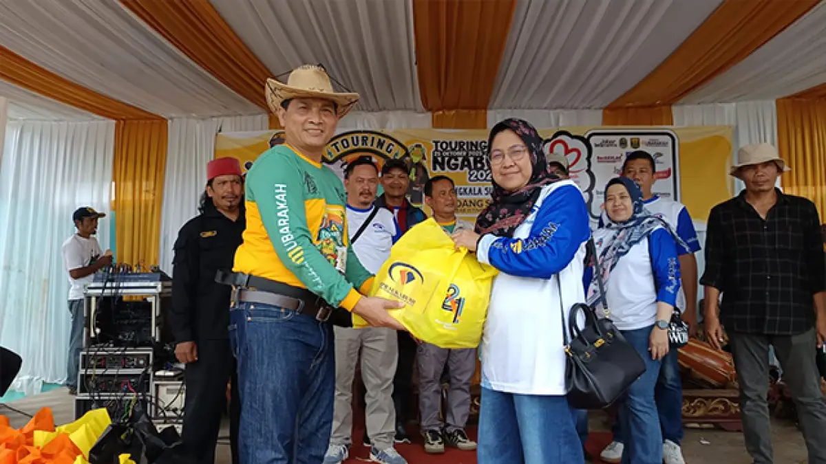 HJKS ke-155, Perumda BPR Jampangkulon Sukabumi Salurkan Sembako di Touring Ngabumi