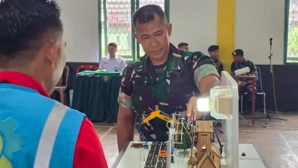 Edukasi Keselamatan Ketenagalistrikan (K2) dan Sosialisasi PLN Mobile yang digelar bersama Yonarmed 13 Nanggala (Sumber: dok pln sukabumi)