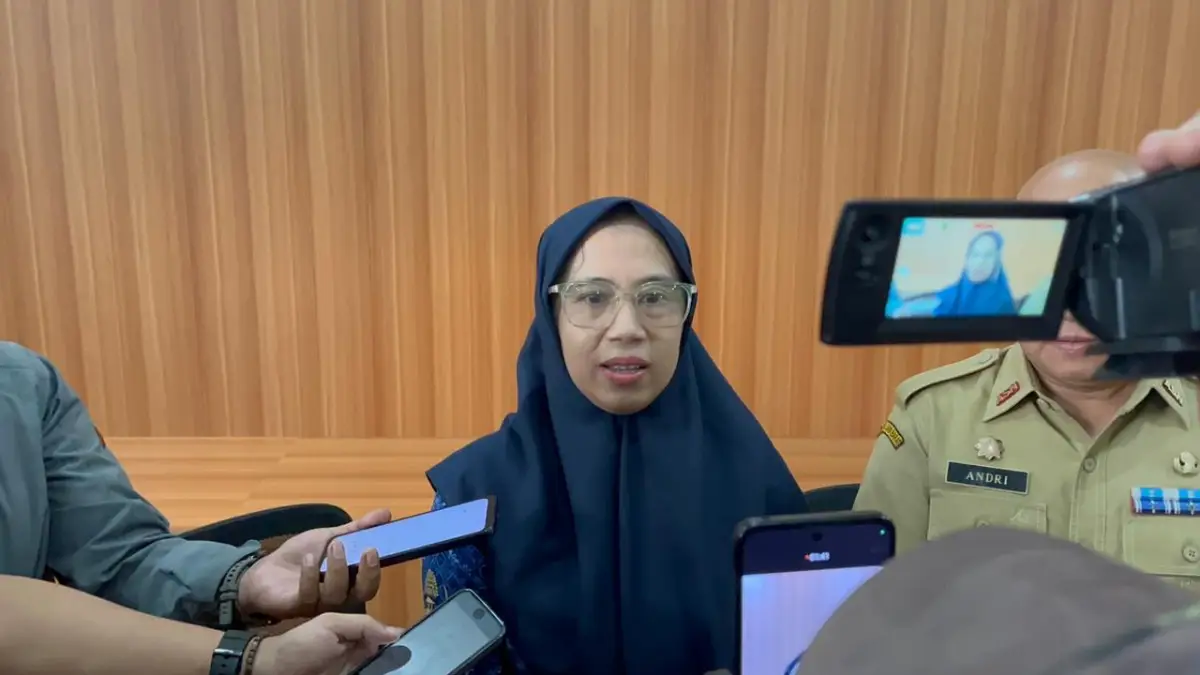 Diduga Keracunan MBG, Sejumlah Siswa MI Al Ihsan Kota Sukabumi Dilarikan ke Puskesmas