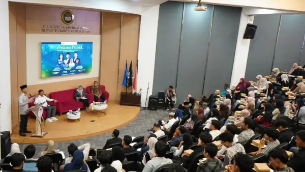 Diskusi Publik “Fatwa Bermuamalah di Media Sosial pada Era Post Truth: Fatwa, Etika, dan Sikap Kita” yang digelar Fakultas Syariah dan Hukum UIN Syarif Hidayatullah Jakarta (Sumber: Istimewa)