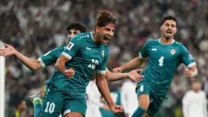 Selebrasi Mohanad Ali Kadhim saat mencetak gol ke gawang UEA pada babak play off Kualifikasi Piala Dunia 2026 zona Asia, Selasa malam WIB. (Sumber: Instagram/@iraqnt_en)