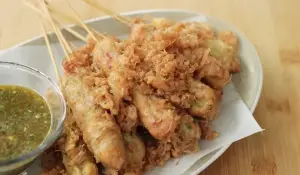 Resep Sempol Ayam, Makanan Kekinian yang Gampang Dibuat dan Disukai Anak-Anak (Sumber : Youtube | Devina Hermawan)