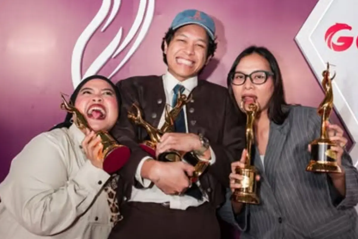 Baskara Putra berhasil membawa pulang piala bergengsi Album Terbaik (Foto: @Hindia)