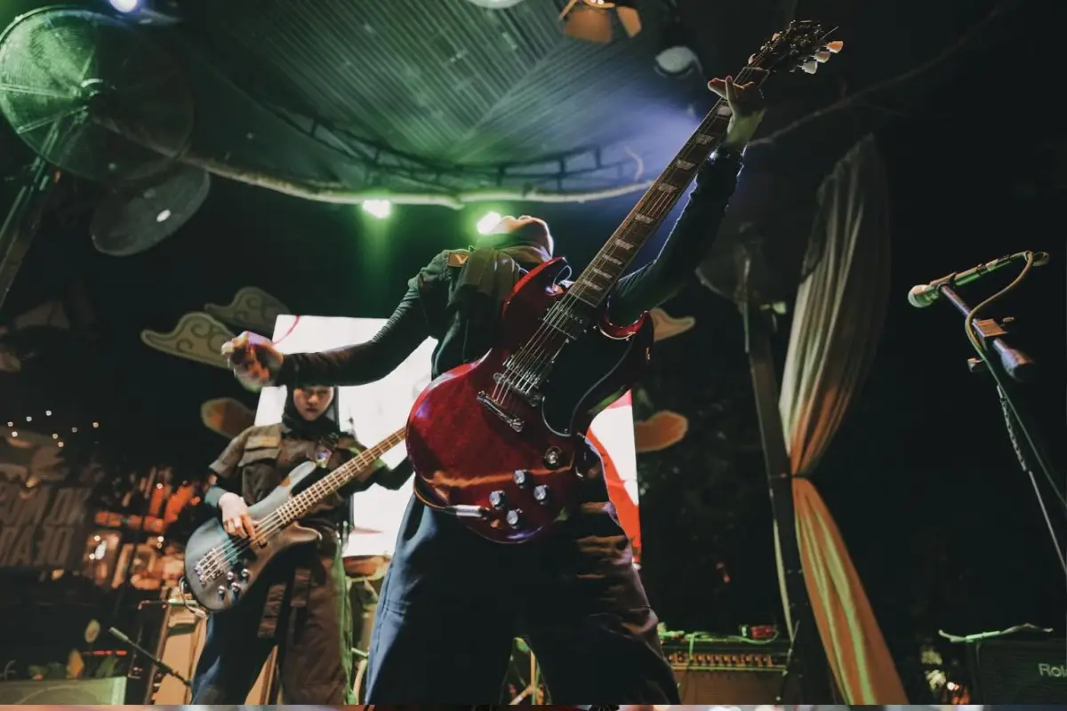 Dari Panggung Dunia ke Suara Perlawanan Jalanan Band Asal Garut Voice of Baceprot (VoB)