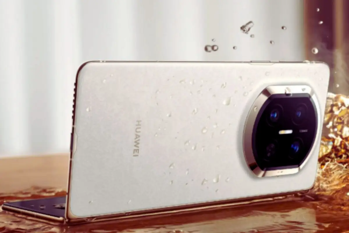 Mate X7 HP Lipat Tipisnya Bikin Kaget & Fiturnya Bikin Kepincut! Meluncur Awal Desember 2025