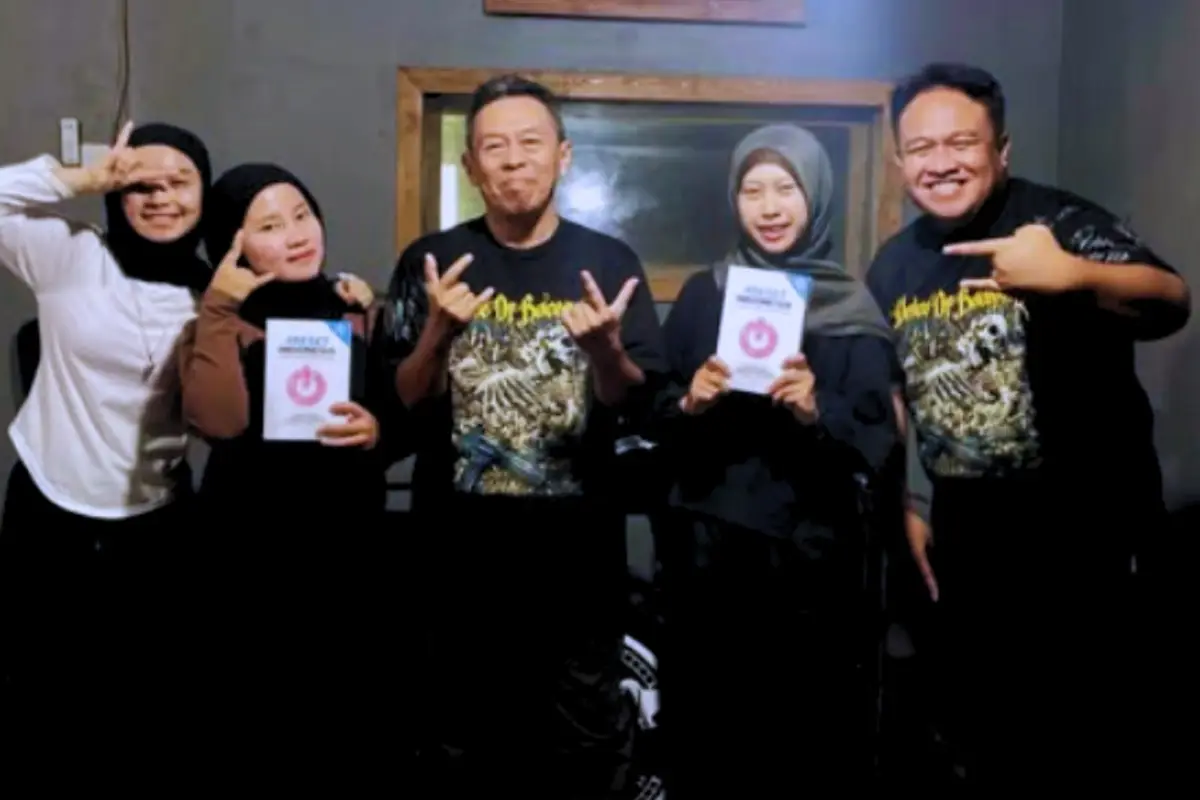 Pengakuan Dandhy Laksono menguatkan narasi bahwa VoB adalah suara otentik dari daerah yang termarjinalkan, yang berani bersuara lantang menantang ketidakadilan.