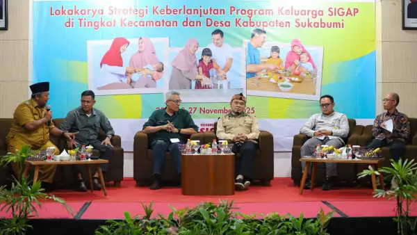 Acara Lokakarya Keberlanjutan Program Keluarga SIGAP yang dihadiri pejabat Dinkes dan DPMD Kabupaten Sukabumi. (Sumber : Diskominfosan Kab. Sukabumi)
