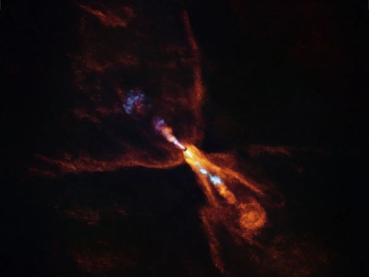 Untuk pertama kalinya, para astronom berhasil menangkap kelahiran tata surya baru