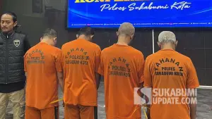 Empat pelaku curanmor modus pinjam mobil di Sukabumi, dua diantaranya berperan sebagai pemalsu STNK-BPKB. (Sumber Foto: SU/Turangga Anom)