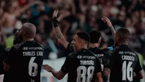 Para pemain Persija merayakan kemenangan atas PSIM Yogyakarta tadi malam (Sumber: Instagram/@persija)