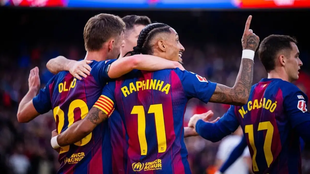 Menang 3-1 atas Alaves, Barcelona Kembali Tempati Puncak Klasemen La Liga