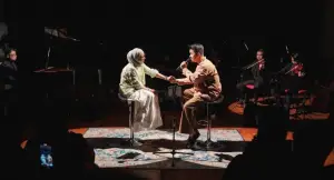 Musisi dan penulis lagu Barsena Bestandhi merilis lagu terbarunya yang berjudul Hari Paling Spe(sial) (Sumber : Youtube /@barsenabestandhi)