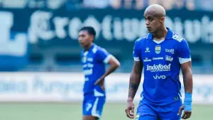 Aksi William Marcilio saat mengahdapi Semen Padang di pekan pembuka Super League 2025/2026 lalu. (Sumber: Instagram/@wiliamm96)