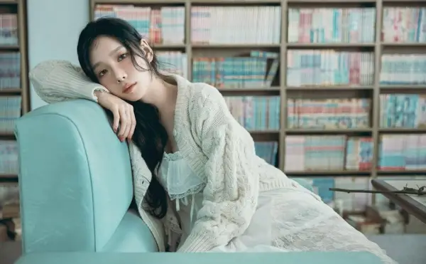 Lirik Lagu Panorama Taeyeon Girls Generation, Perayaan Debut Solo ke-10 Tahun (Sumber : Instagram/@girlsgeneration)