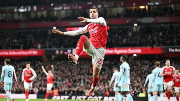 Selebrasi Mikel Merino setelah mencetak gol ke gawang Brentford pada Kamis dini hari. (Sumber: web/arsenal.com)