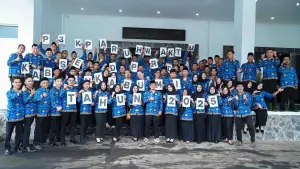 78 pegawai honorer di lingkungan Sekretariat DPRD Kabupaten Sukabumi resmi dilantik sebagai PPPK Paruh Waktu, Kamis (4/12/2025). (Sumber Foto: Humas DPRD)