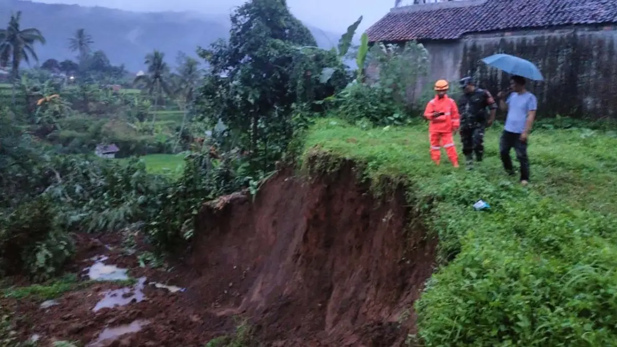 5 Kecamatan di Sukabumi Utara Dilanda Longsor Dan Cuaca Ekstrem, BPBD Minta Warga Waspada