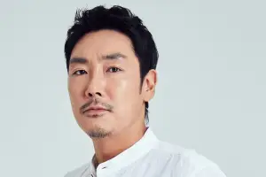 Terlibat Kejahatan di Masa Lalu, Agensi Cho Jin Woong Klarifikasi (Sumber : X/@soompi)