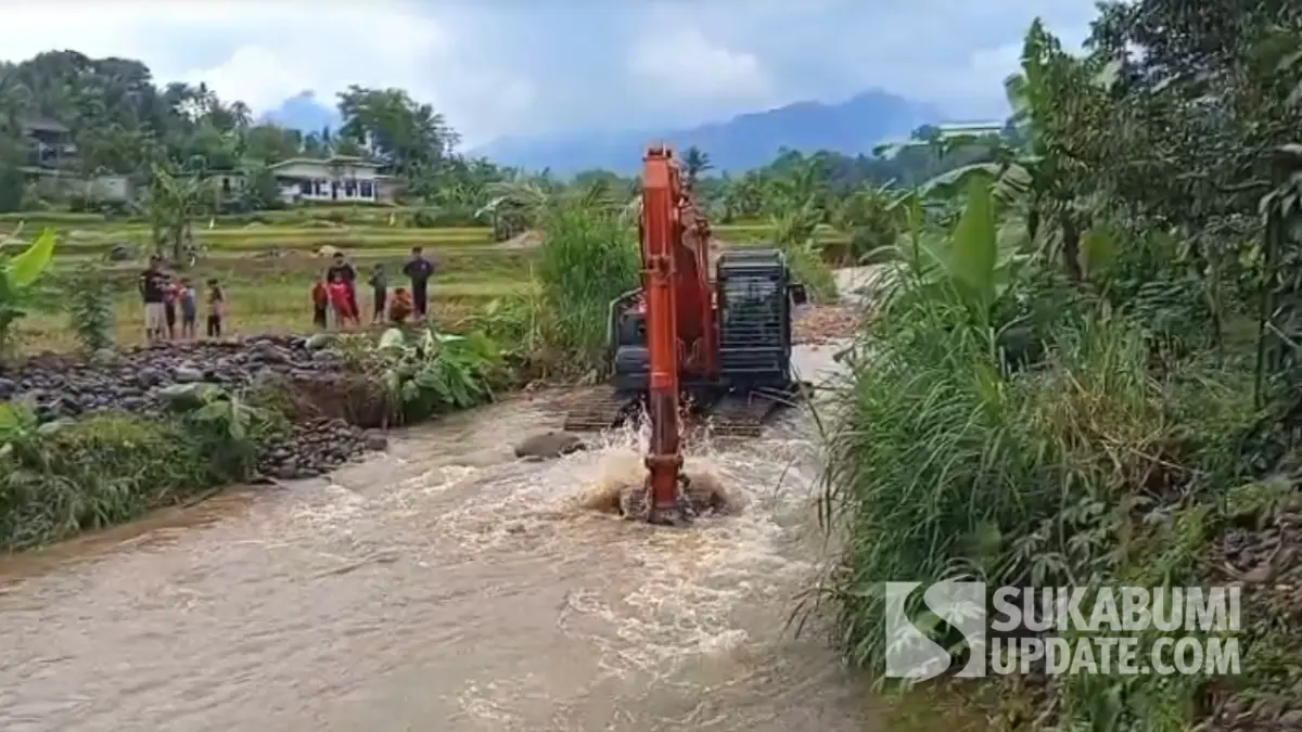 Sungai Cipamatutan Bojonggenteng Dinormalisasi, Siap-siap Wisata Mancing Liar hingga Tubing