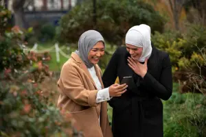 Ilustrasi Doa Mohon Keselamatan Saat Berada di Luar Rumah agar Dijauhkan Dari Segala Marabahaya (Sumber: Freepik/@freepik)