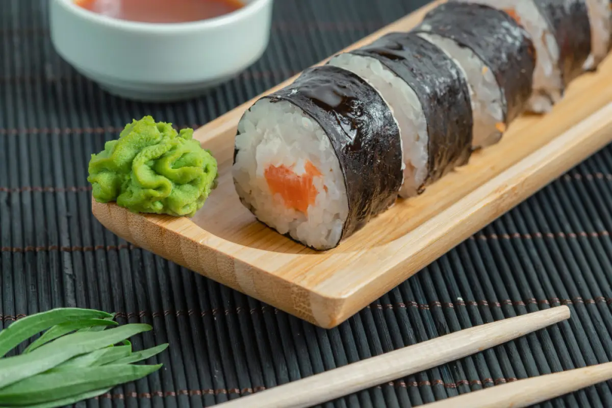 Resep Sushi Roll isi Ayam Goreng Spicy Mayo, Menu Simple Saat Kumpul Keluarga