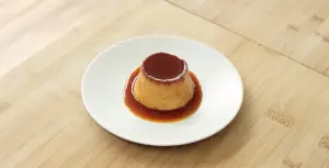 Resep Puding Karamel, Dessert Manis untuk Keluarga di Akhir Pekan (Sumber : Youtube | Devina Hermawan)