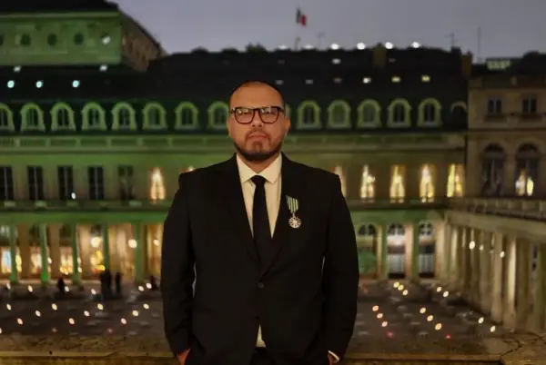 Joko Anwar dan 8 Tokoh Film Dunia yang Terima Gelar Kehormatan dari Pemerintah Prancis (Sumber : Instagram/@jokoanwar)